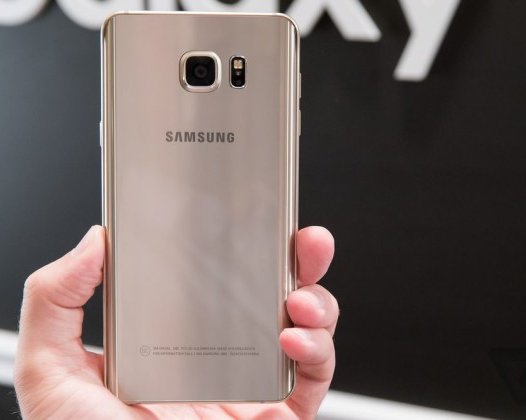 Samsung представила Galaxy S6 Plus и Galaxy Note 5
