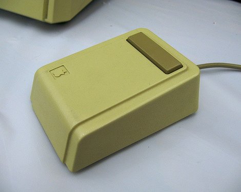 25-летняя история мышек Apple: от Lisa Mouse до Magic Mouse