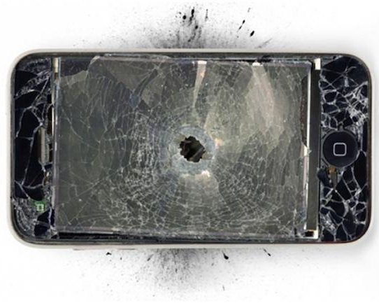 iPhone спас студента от пули во время ограбления
